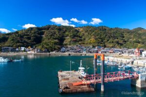 Read more about the article 【愛媛縣．青島】（貓比人多的傳奇島嶼）